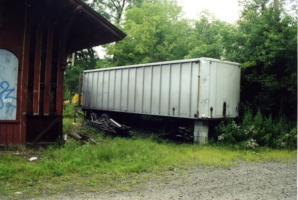 2000 Old Depot Photos 001