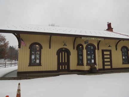 2012-2-29 Depot In Winter